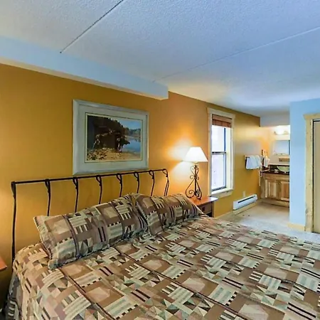 Village Square Condo #631